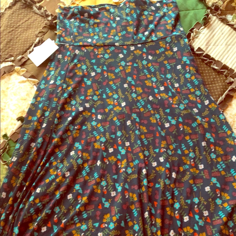 Gorgeous LLR Floral Maxi Dress (Bnwt-size large)